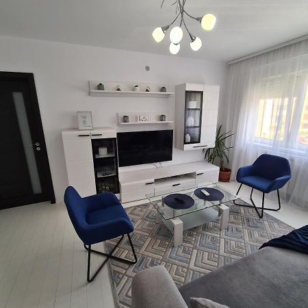 Апартаменти Apartament Bonami Сібіу Екстер'єр фото